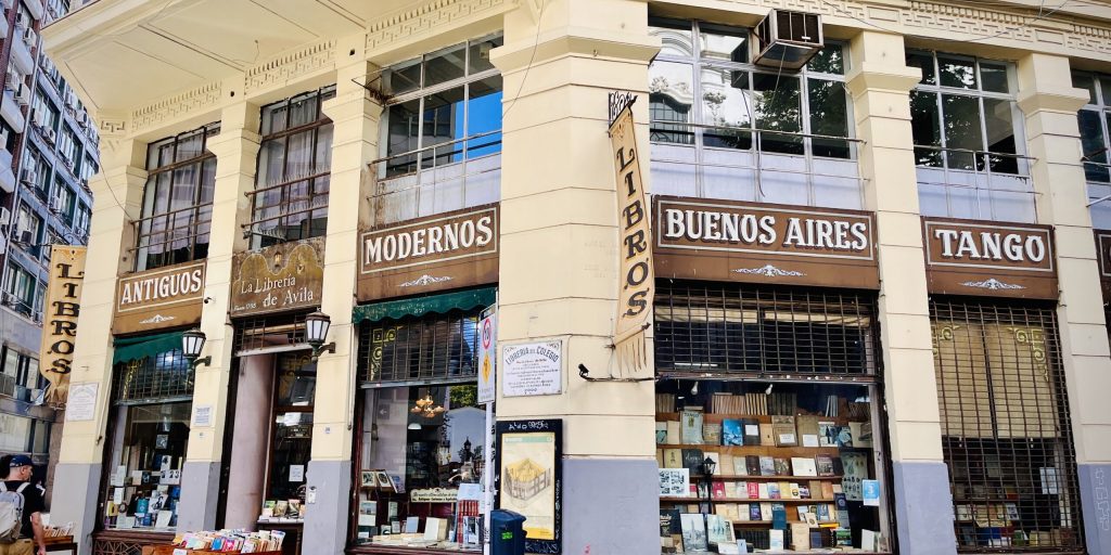 Buchhandlung Antiquariat Buenos Aires